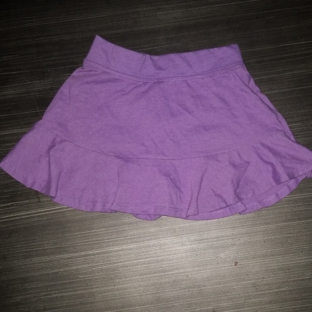 Skirt & shorts